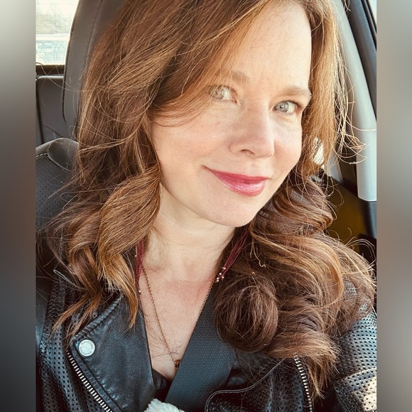 Meet your Posher, Allison - Picture 4 of 4